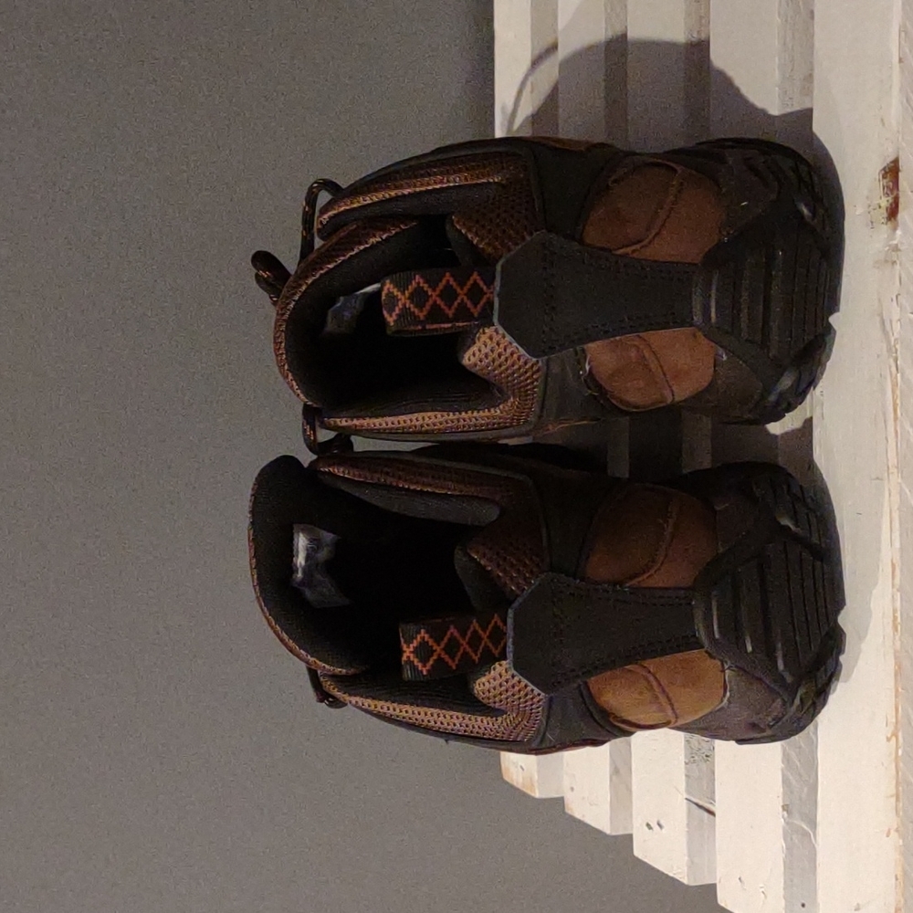Merrell Boots - Picture 4 of 5